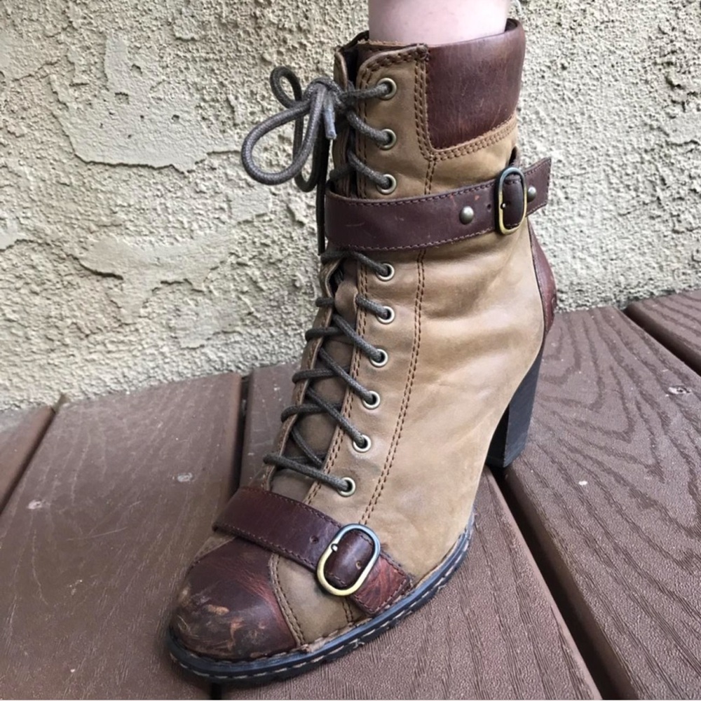 BORN BROWN CAROLINA MUDD BOOTS